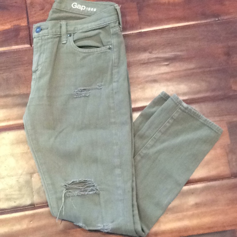 Gap Girlfriend Style Olive Jeans